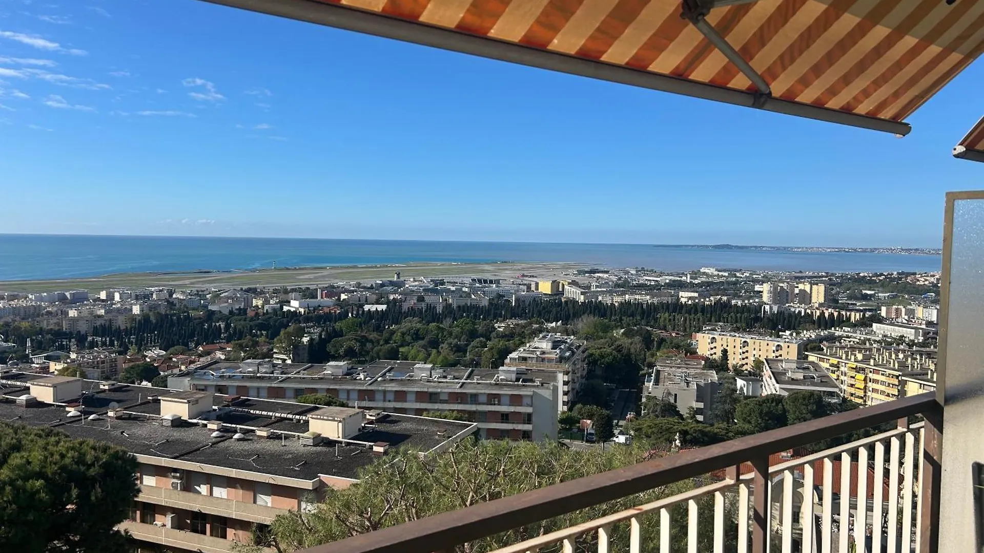 Apartment Studio Vue Mer Parking Clim Nice