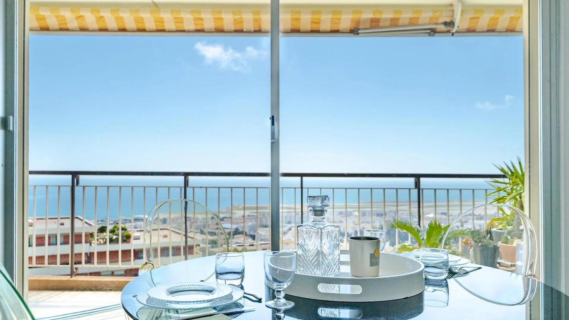 Studio Vue Mer Parking Clim Nice